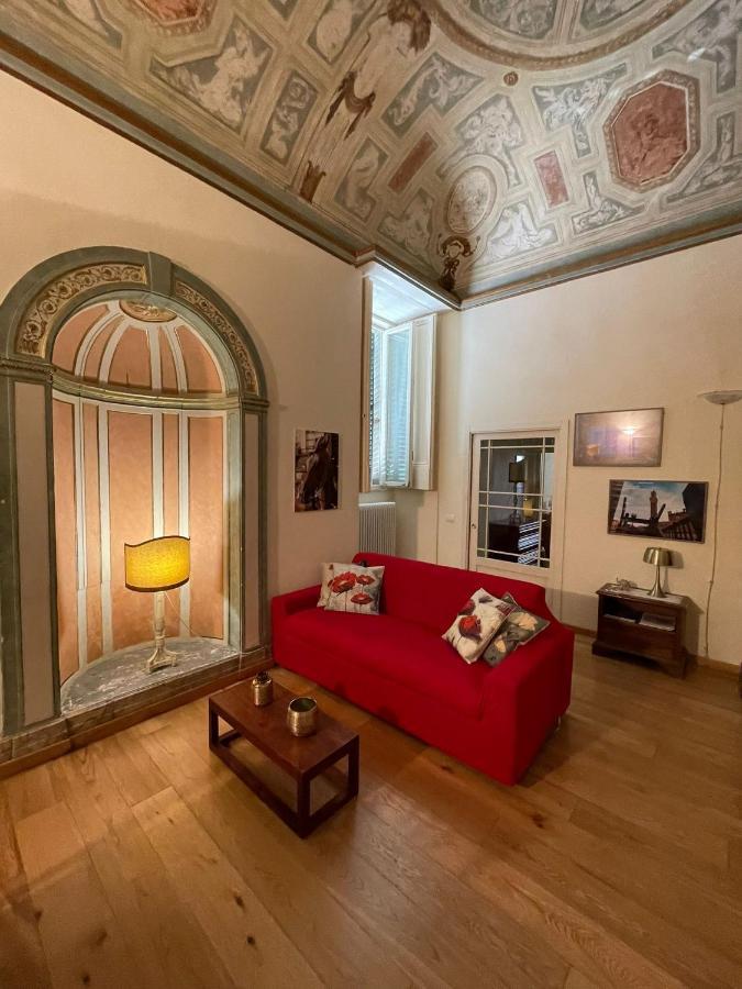Apartment Palazzo Bianchi Bandinelli By Francigenaapartments